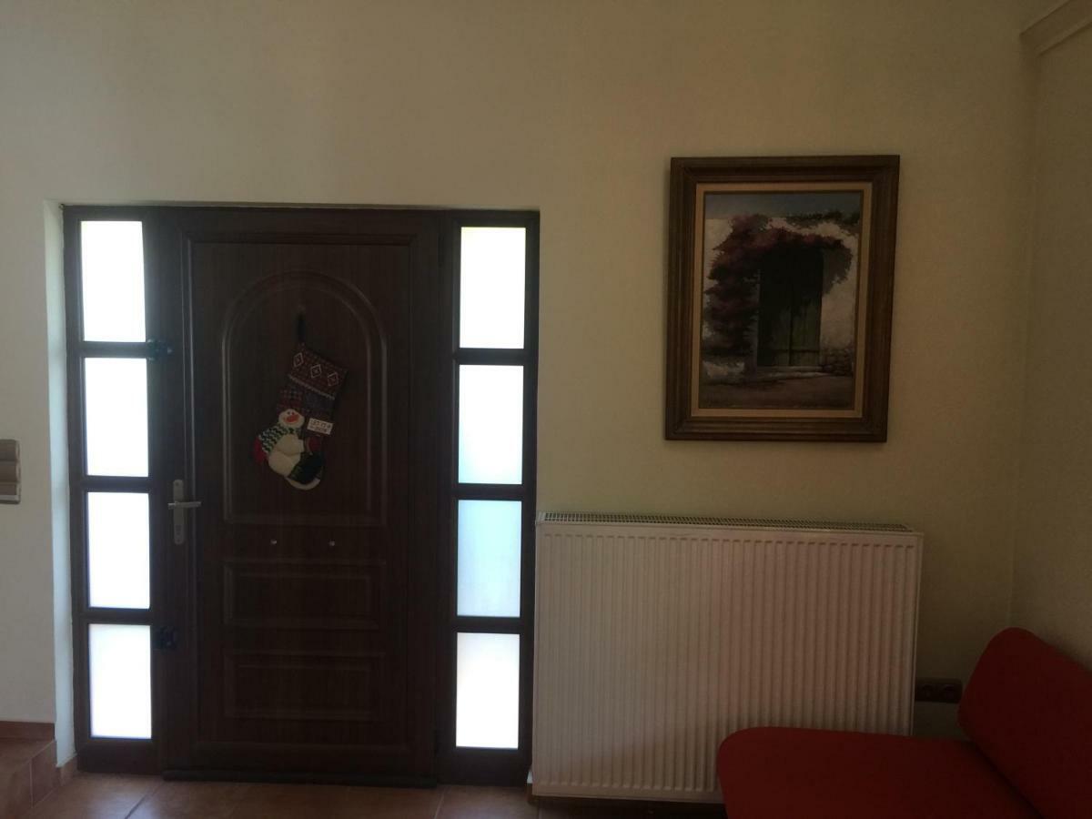 Rafina Great Feeling Villa Extérieur photo